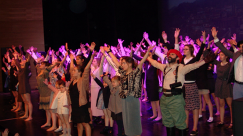 Atzoko arrakastaren ondoren, gaur gauean berriro "Eibar 1937. 80 urte" hitzaldi dramatizatua eskainiko dute Untzagan