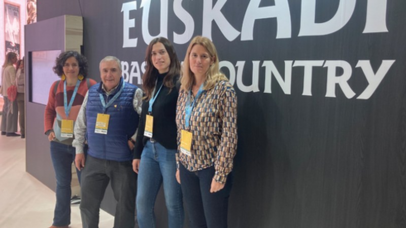 Eibarko eta eskualdeko ordezkariak FITUR Nazioarteko Turismo Azokan ari dira parte hartzen
