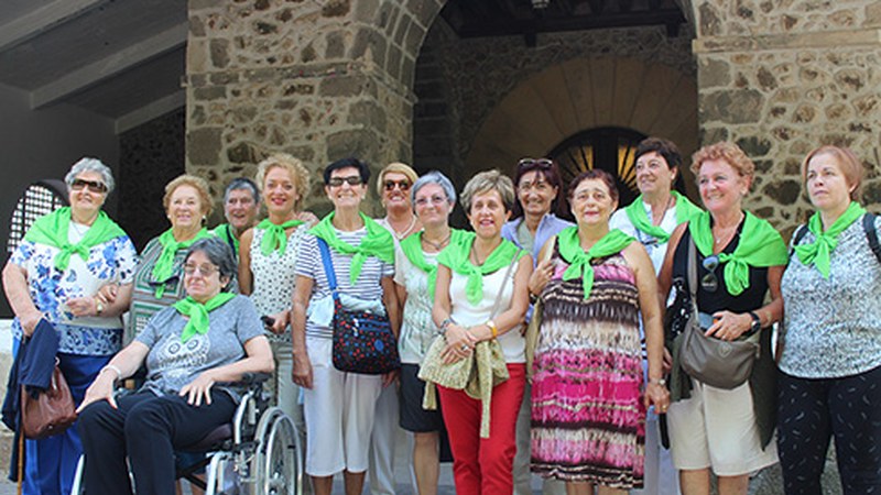 Aurten ere ederto ospatu dute euren jaia Arrate izenekoek