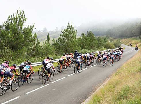 Aurten ez da Itzulia Women lasterketarik egingo, baina Donostia Emakumeen Klasikoa jokatuko da