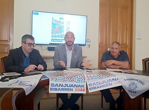 Aurtengo Sanjuanak ospatzeko prestatu duten jai-egitaraua aurkeztu du Udalak