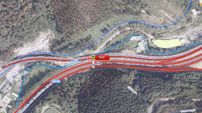 Autobideko trafikoa moztu dute Ermua eta Eibar artean gertatu den istripu baten ondorioz