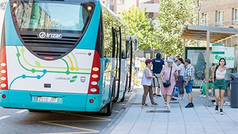Autobus gehiago jarri dituzte Donostitik etortzeko astelehenetik barixakura