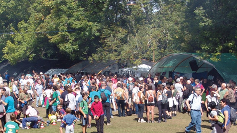 Autobus zerbitzu berezia izango da Arrateko jaietan