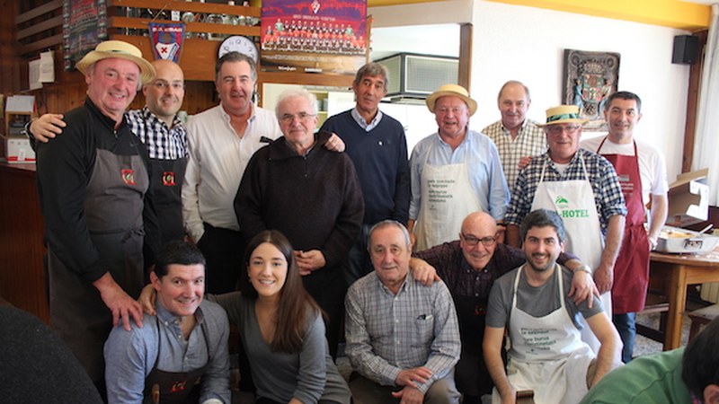 Auzokoak-Gureak bazkaria (2020)