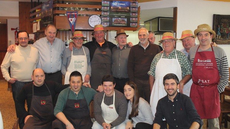 Auzokoak_Gureak Bazkaria (2019)