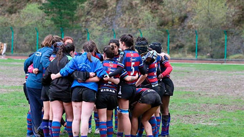 Avia Eibar Rugbyko emakumezkoak historiako partidarik garrantzitsuenaren aurrean