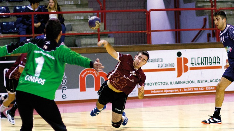 Axier Gisasolaren azken golarekin irabazi zuen Mek Eibar-ek Basaurin