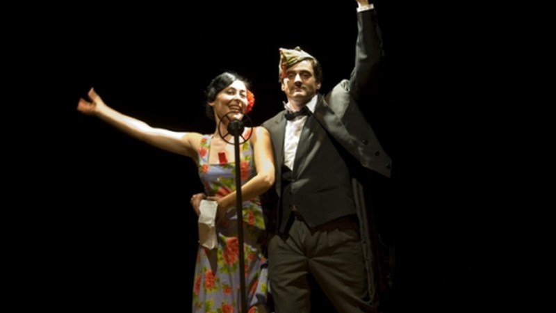 "¡Ay Carmela!" antzezlana Coliseoko taula gainean barixakuan