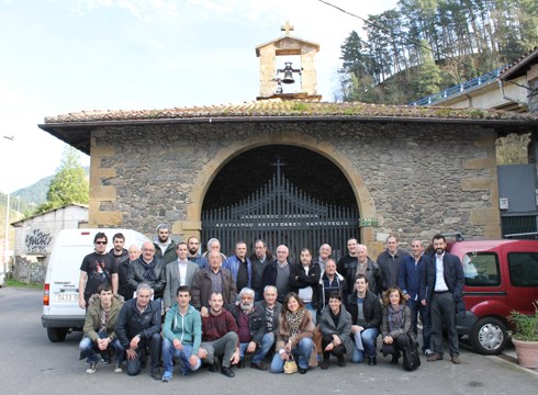 AYA eskopeta tailerraren mendeurrena ospatzeko bazkaria