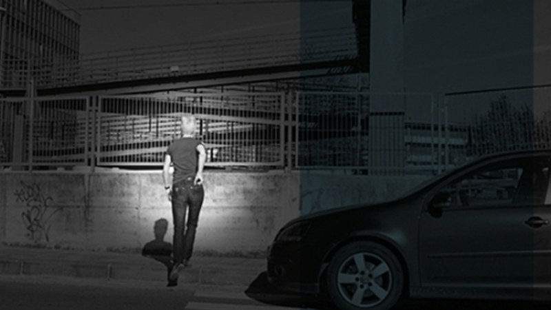 Azarorako argazki erakusketak