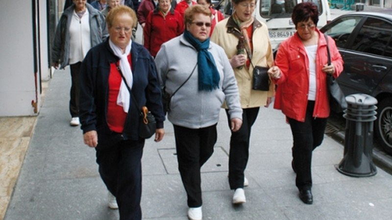 Azitainerako ibilaldiak ekingo dio XX. Nagusien Hamabostaldiari