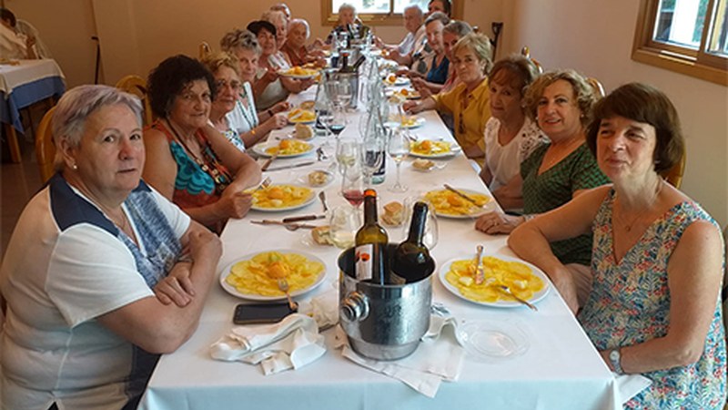 Azitaingo katekistek bazkaria egin zuten zapatuan