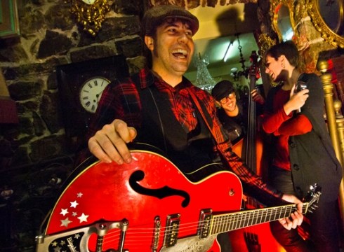 Azkaiter Pelox gaur gauean zuzenean izango da Karrikan