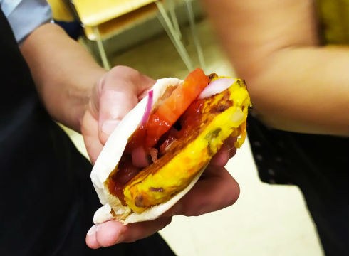 Azkar eta goxo kozinatu dute Fast Good tailerrean