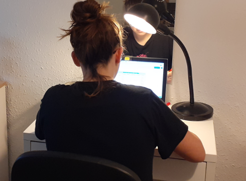 Azken ebaluazioa nolako izango den jakin gabe ekingo diote bihar  ikasleek "ezohiko" ikasturteari