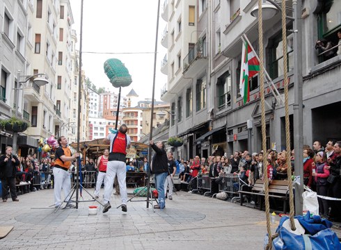Azken eguna Euskal Jaiko afari eta bazkarirako txartelak erosteko