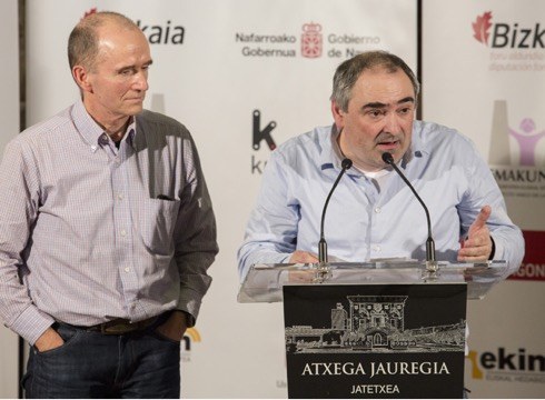 Azpitituluak.com ekimenak jaso du Interneteko ARGIA saria 2016