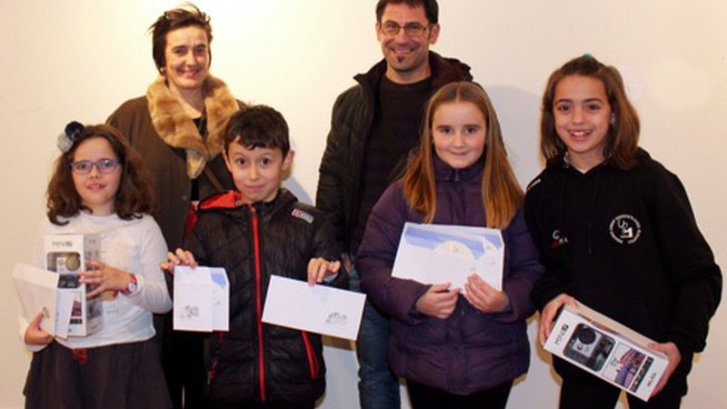 Banatu dituzte Arrate Kultur Elkarteak antolatutako San Andres III. Argazki Rallyko sariak