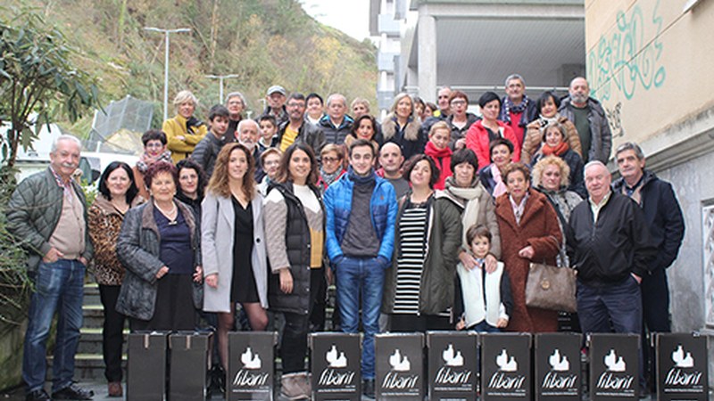 Banatu dituzte Eibarko Dendari Elkartearen 60 Gabonetako otarrak