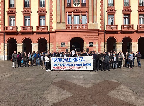 Banketxeei buruzko mozioa aurkeztu dute pentsiodunek Eibarko Udalean