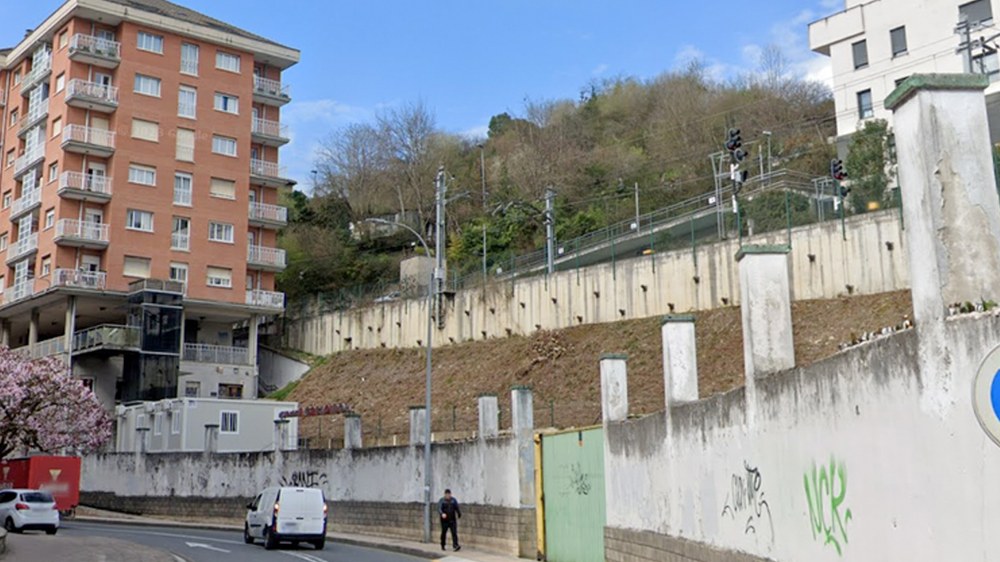 Barakaldo kalea eta Estaziño-Azitain pasealekua lotuko dituen igogailua 1.449.369,69 eurotan adjudikatu da