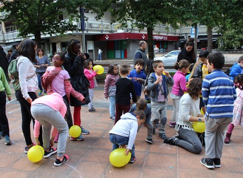 Gaur Txaltxa Zelai inguruan egingo da Barixakuak Jolasian ekimena
