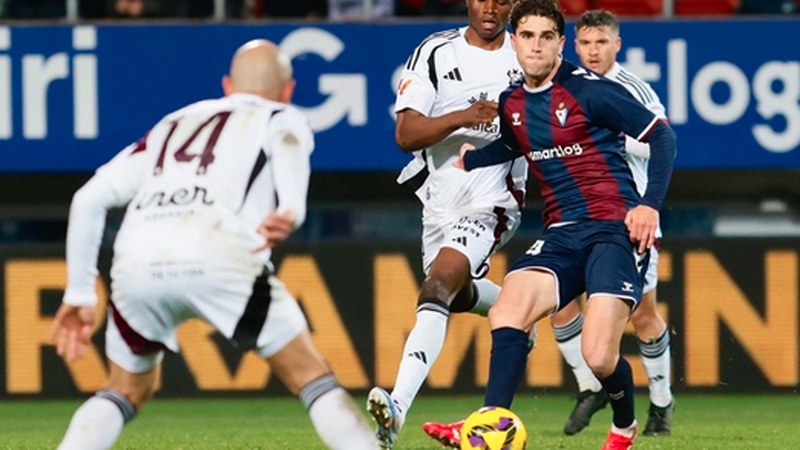 Barixakuan Hypermotion Ligako partidua jokatuko du SD Eibarrek Elxen