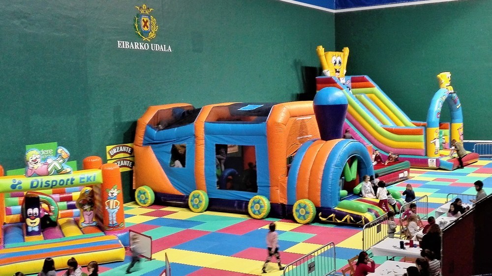 Barixakuan zabalduko dute Gabonetako Haurren Parkea