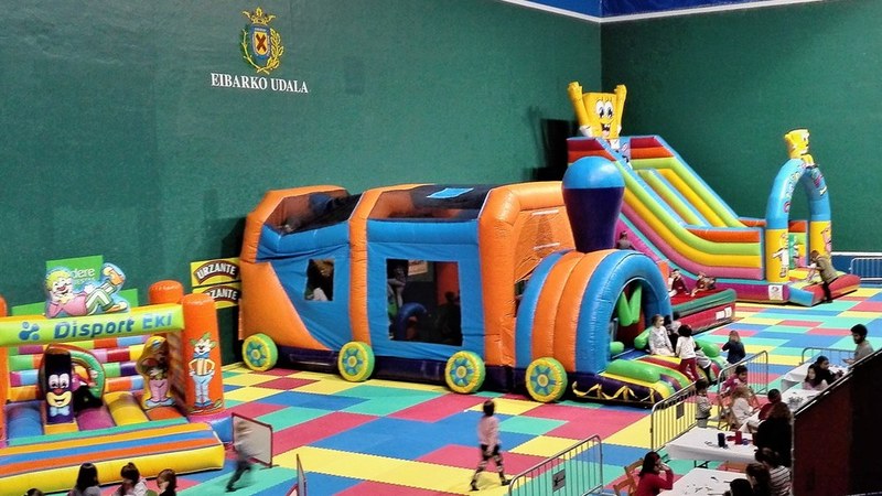 Barixakuan zabalduko dute Gabonetako Haurren Parkea