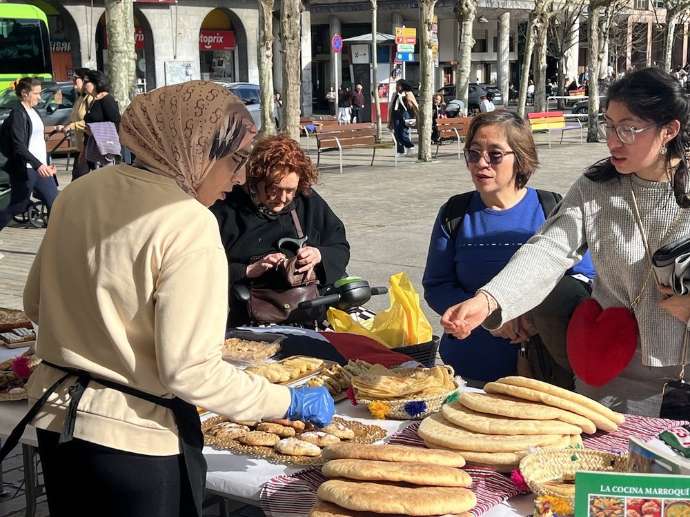 Barixakuetako topaketa gozoak Gazte Safa elkartekoekin