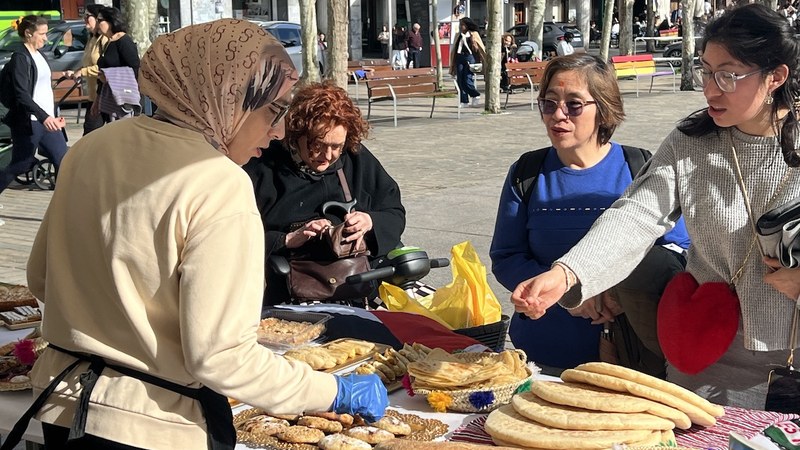 Barixakuetako topaketa gozoak Gazte Safa elkartekoekin