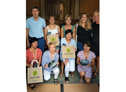 Baserriko produktuak eskurago jarri nahi ditu Baserrikoa proiektuak