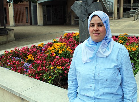 Baserritar jantzia duen tangertarra