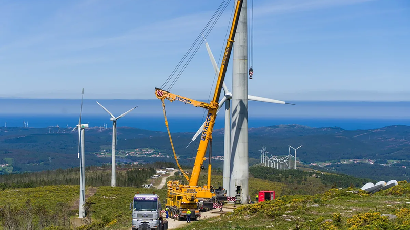 Baso Biziak elkarteak Eibar inguruan haize-sorgailuak jarriko dituztela salatu du