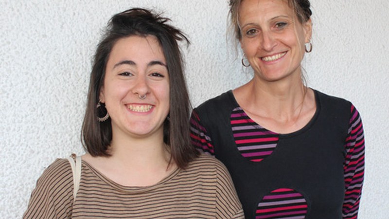 Marta Marina eta Amagoia Gomez: “Batukadak bizipoza eta indarra ematen digu”