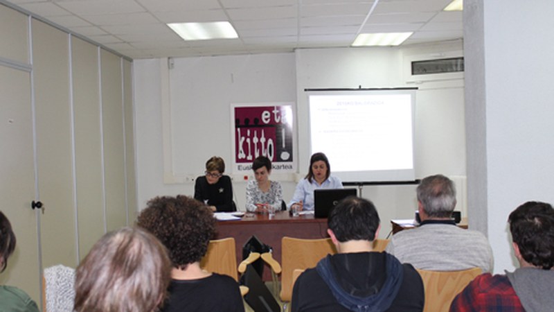 Urteko batzar nagusia egingo du ...eta kitto! Euskara Elkarteak bihar, osteguna