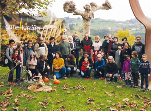 Bazkide berriak egiteko kanpaina abiatu du Biolur elkarteak Debabarrena eskualdean