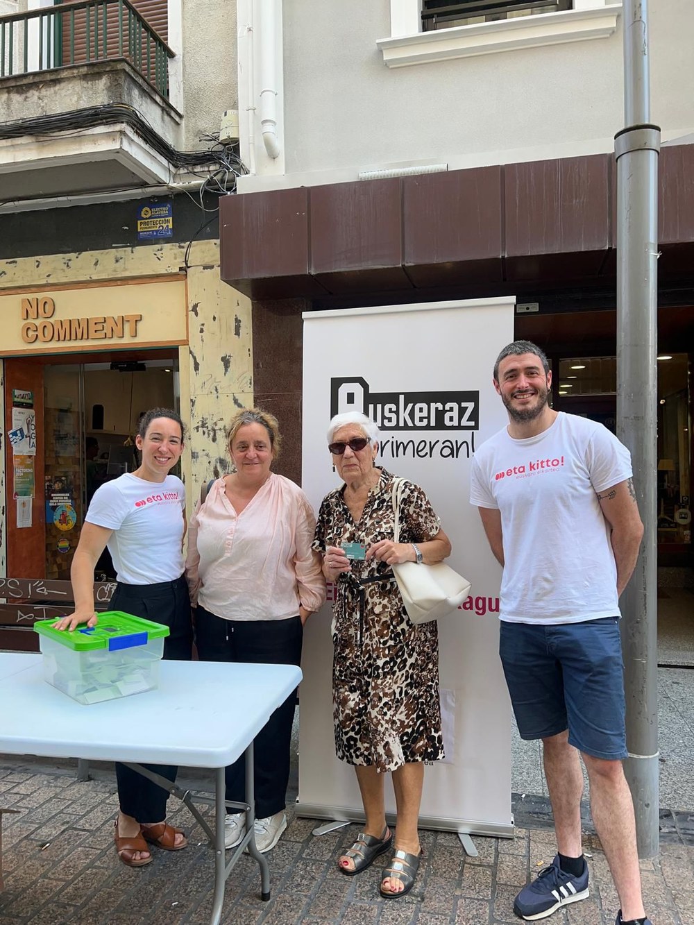 Begoña Basauri izan da EMGI-ren 100 euroko erosketa-txartelaren irabazlea