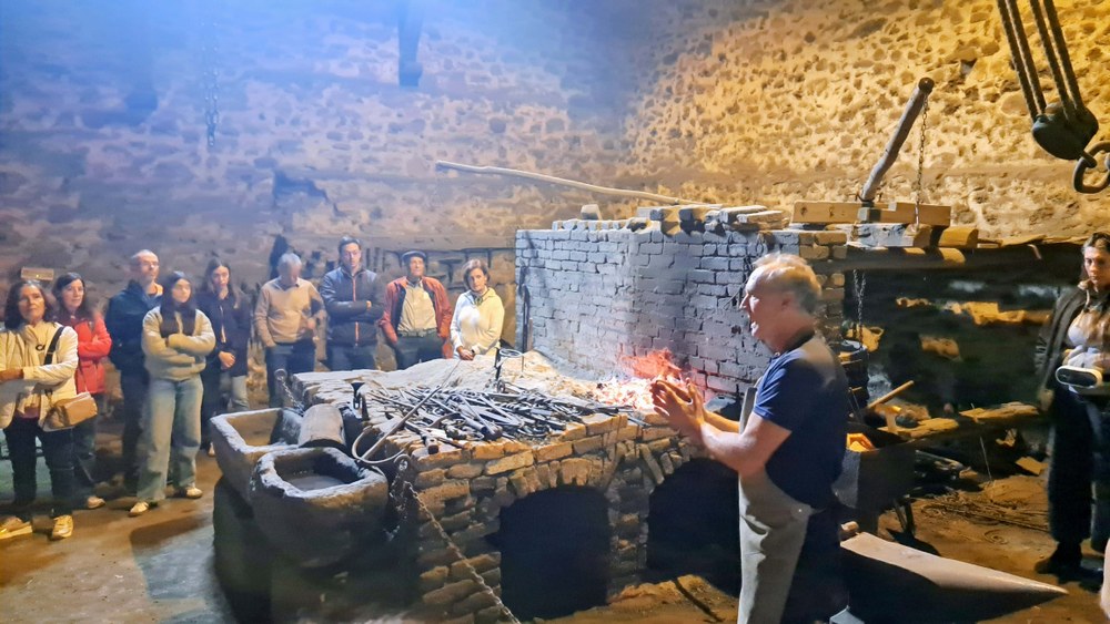 Berbalagunek El Pobaleko burdinola bisitatu zuten Muskizen