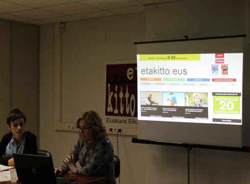 Berritasunez jantzitako www.etakitto.eus eta aldizkaria aurkeztu ditugu