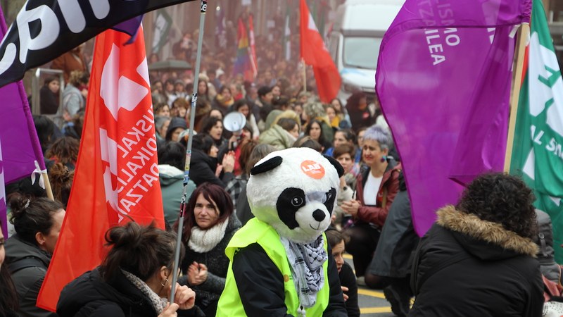 Bertan behera geratu dira biharko eta etzirako Haurreskolak partzuergoan deitutako grebak
