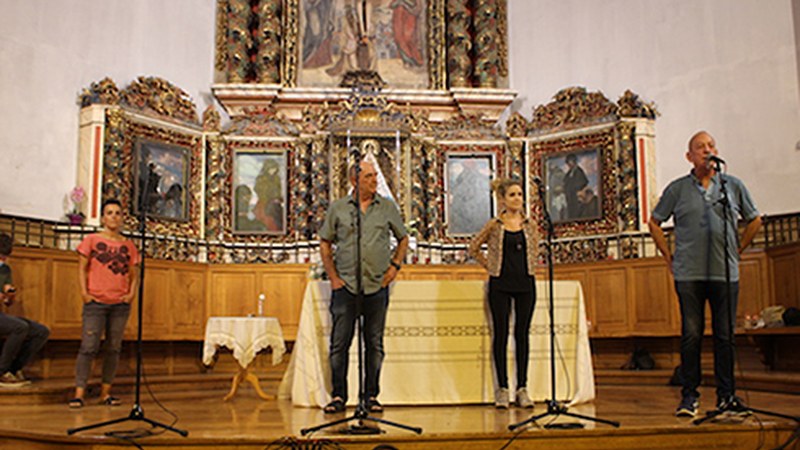 Bertso saio berezia hartu du Arrateko santutegiak