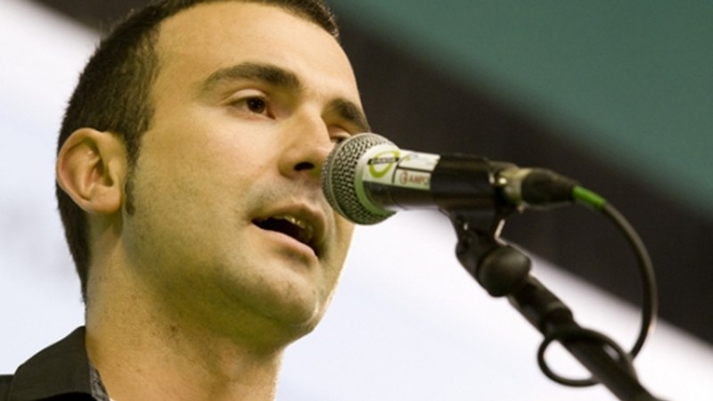 Bertso-saio musikatua barixaku gauean Txaltxa Zelaian