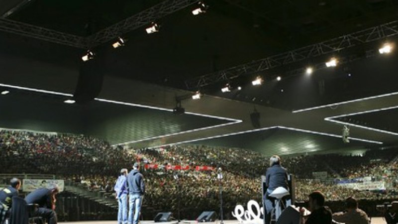 Bertso Txapelketa Nagusiko finalerako bi hilabeteren faltan, akabo sarrerak