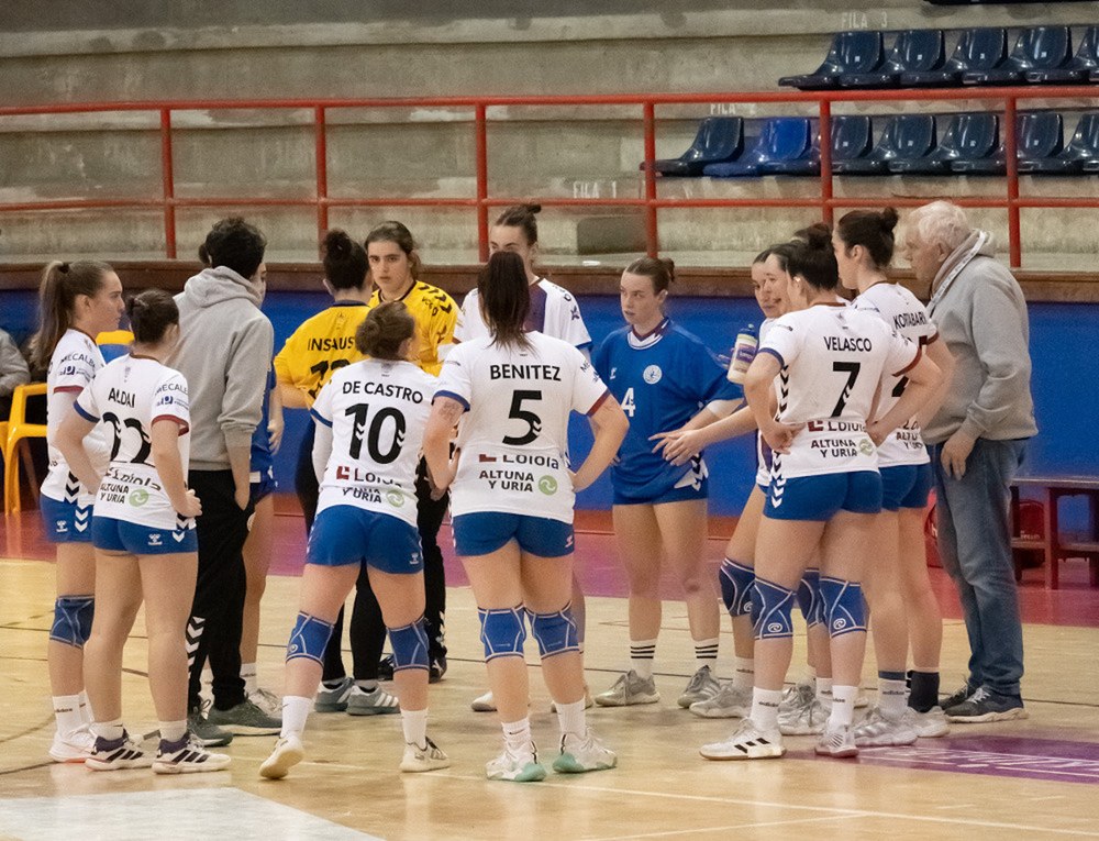 Bi partida garrantzitsu jokatuko ditu Eibar Eskubaloiak asteburuan Ipuruan