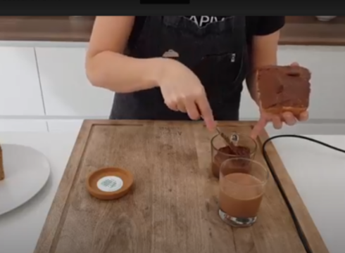 [BIDEOA] 5. errezeta osasungarria: Kakaoarekin eta hurrekin egindako krema