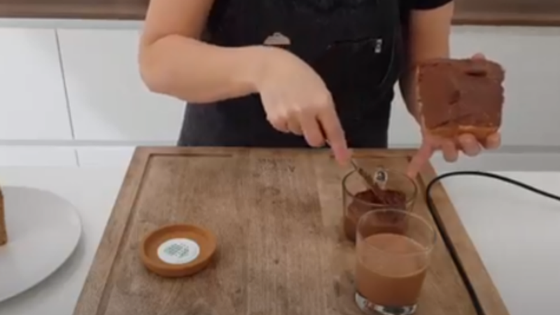 [BIDEOA] 5. errezeta osasungarria: Kakaoarekin eta hurrekin egindako krema