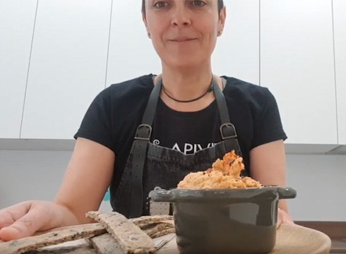 [BIDEOA] 8. errezeta: BISKOTEAK HUMMUSarekin