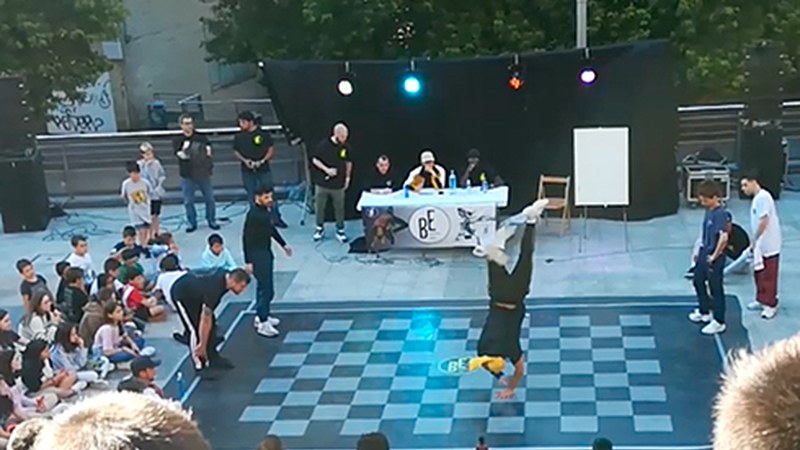 [BIDEOA] Saio ikusgarria eskaini zuten zapatuan "Breaking Eibar" txapelketako partehartzaileek